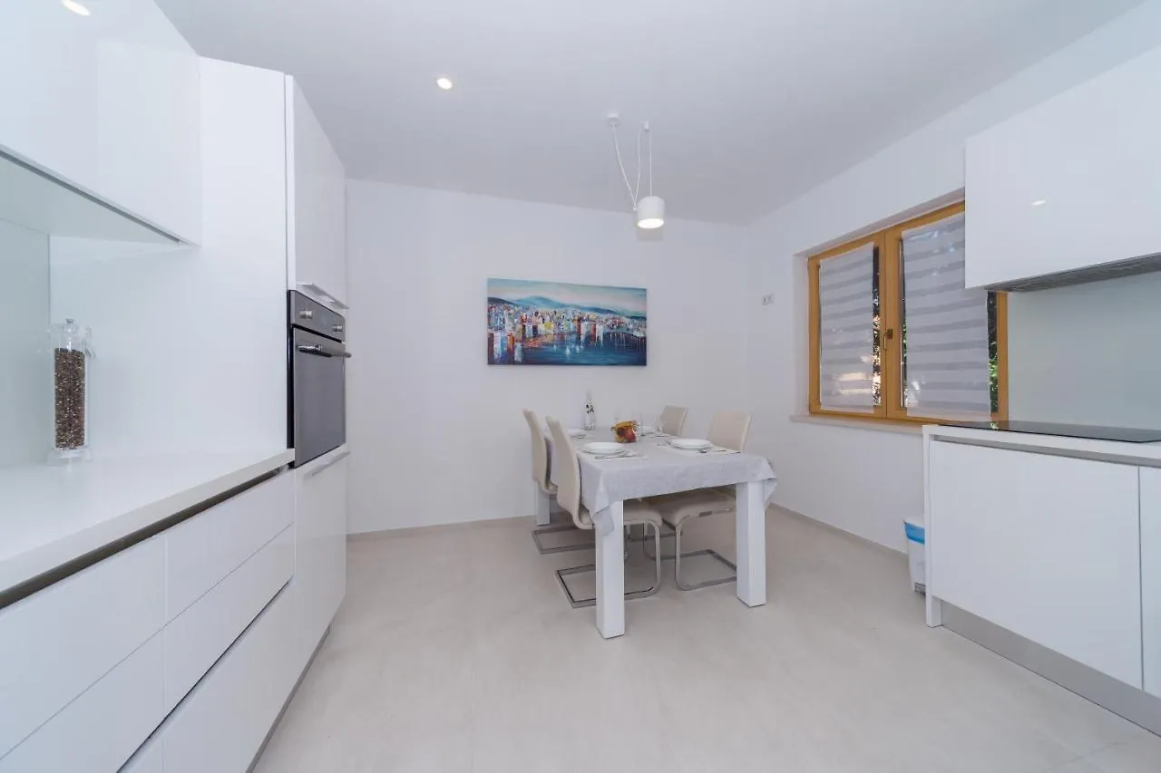 A&J Deluxe Apartment Biograd Na Moru Croatia