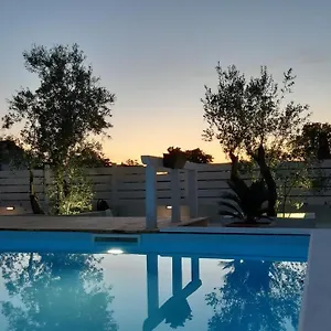 Nina Apartament
