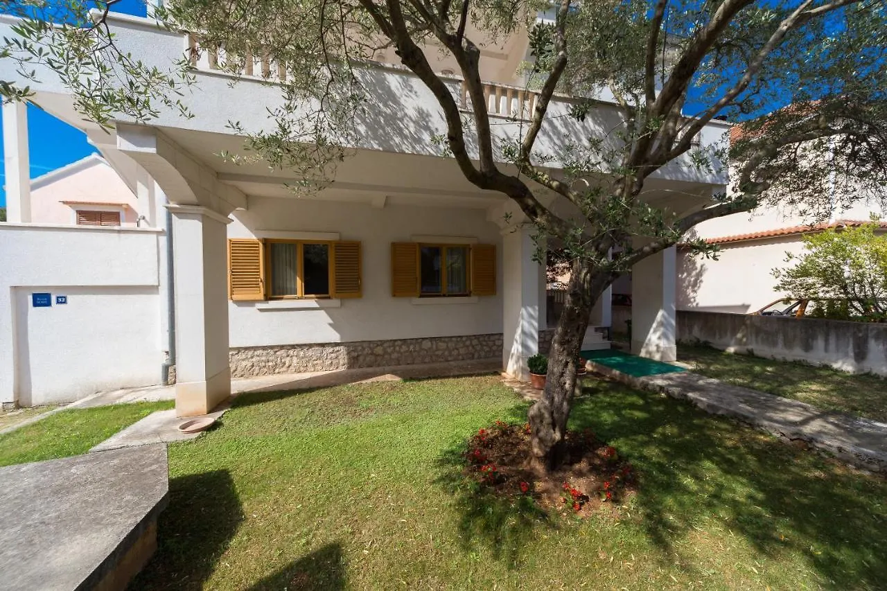 A&J Deluxe Apartment Biograd Na Moru 0*,  Croatia